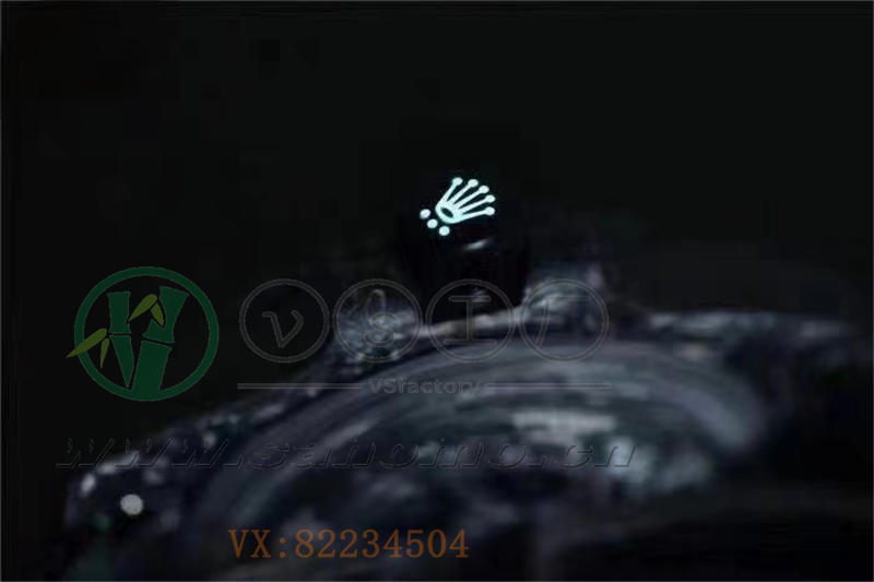 VS廠復刻勞力士diw改裝水鬼怎么樣(VS廠diw碳纖維水鬼細節一眼假嗎）