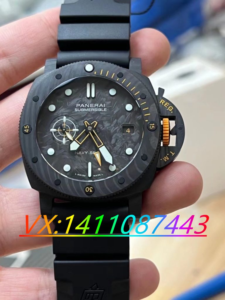 VS廠沛納海1324碳纖維搭配9011機芯細節(jié)做工評測