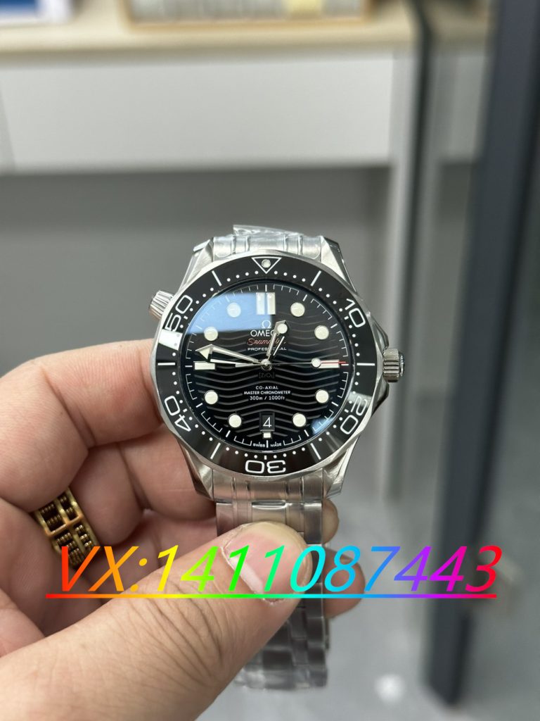 VS廠歐米茄海馬300V3版評測，附鑒別方法