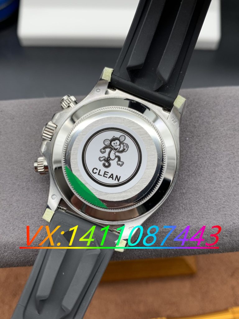 C廠灰膠迪4130機芯怎么樣？（深度評測對比真?zhèn)闻c質(zhì)量）