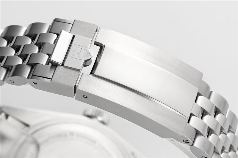 ZF-Factory帝舵碧灣41MM復(fù)刻表與正品深度對比評測