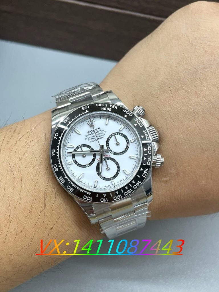 VS廠4131機芯迪通拿評測:復(fù)刻表中的佼佼者?