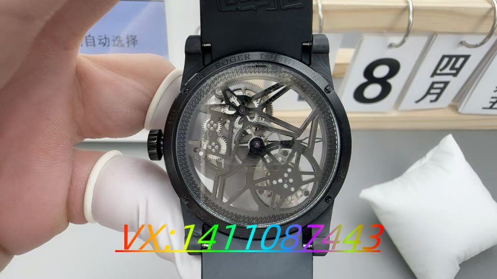 新廠(NEW-Factory)羅杰杜彼碳纖維V4版:當復刻工藝抵達技術臨界點?